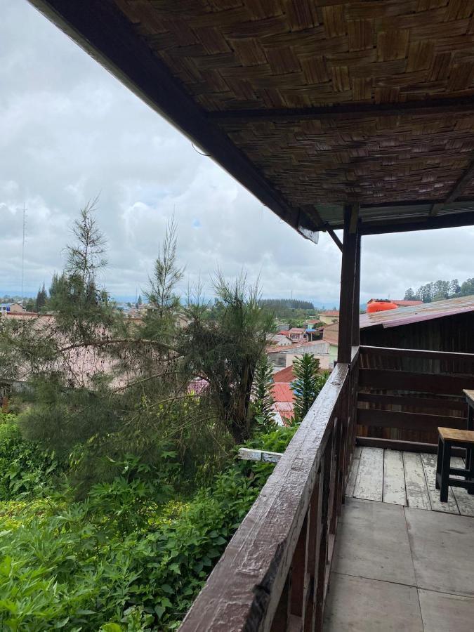 Ron'S Guest House Berastagi Backpacker Rooms ภายนอก รูปภาพ