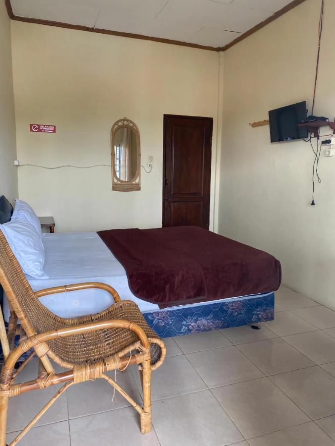 Ron'S Guest House Berastagi Backpacker Rooms ภายนอก รูปภาพ